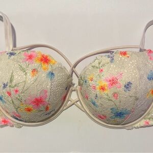 Victoria's Secret Floral Lace Bra - Multicolor